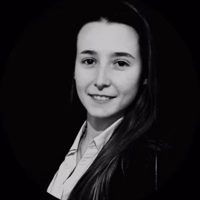 Maître Claire Soulier, avocate en droit public à Nîmes